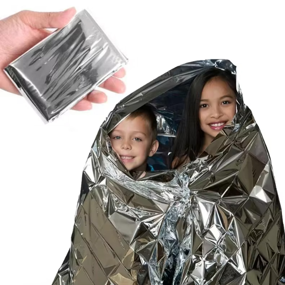 Rhino Rescue Emergency Blanket - đánh giá và giá Emergency Mylar Tent